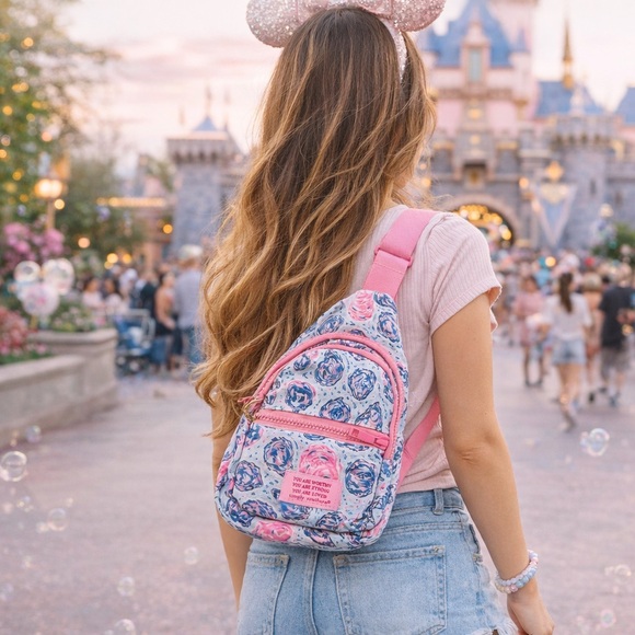 🌸 Simply Southern Floral Sling Bag | Pink & Blue Crossbody | Affirmation Patch 🌸 - Picture 4 of 8